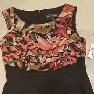 Sleeveless ruffles multicolor & black, Size 10